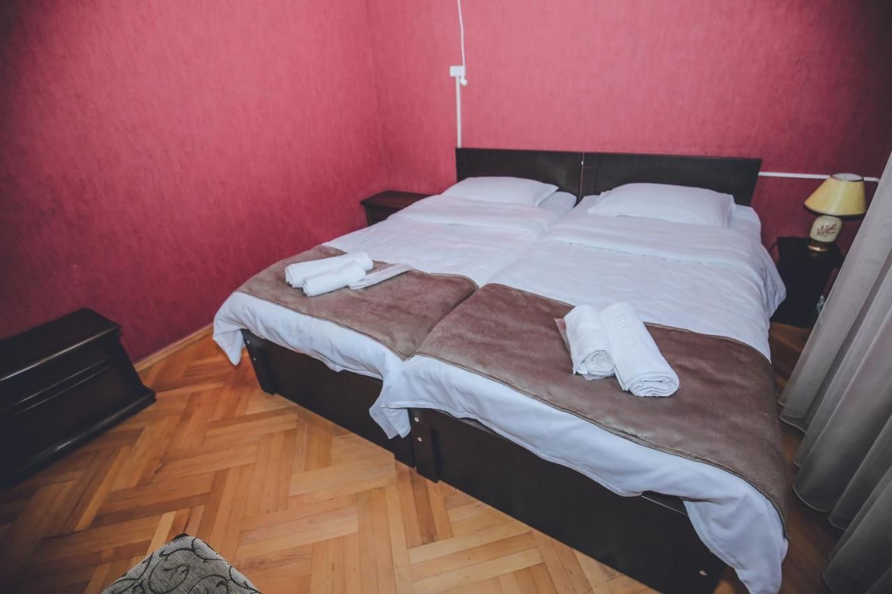 Гостевой дом Family Hotel Laba Тбилиси-46