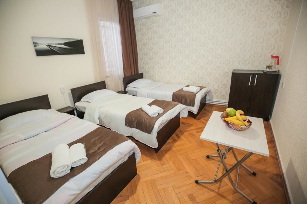 Гостевой дом Family Hotel Laba Тбилиси-49