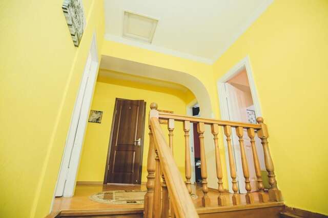 Гостевой дом Family Hotel Laba Тбилиси-20