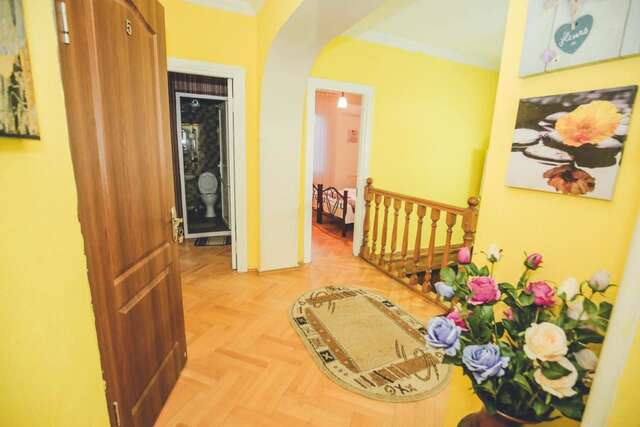 Гостевой дом Family Hotel Laba Тбилиси-21