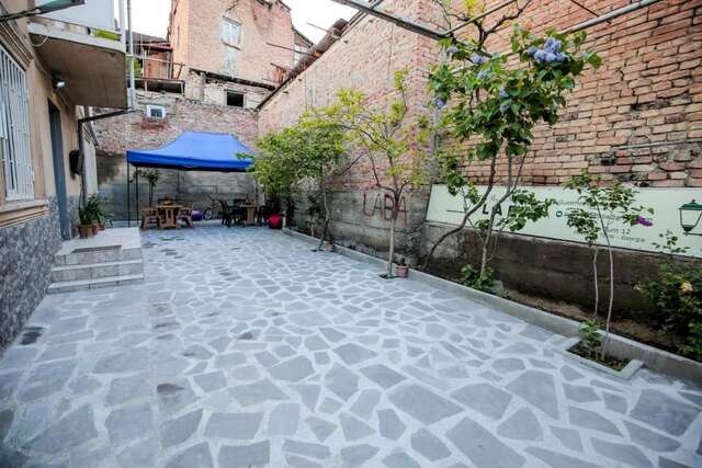 Гостевой дом Family Hotel Laba Тбилиси-39