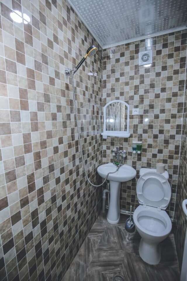 Гостевой дом Family Hotel Laba Тбилиси-46